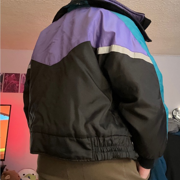 Vintage Winter Jacket - Picture 4 of 5